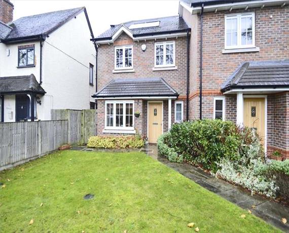 3 Bedroom End of Ter...